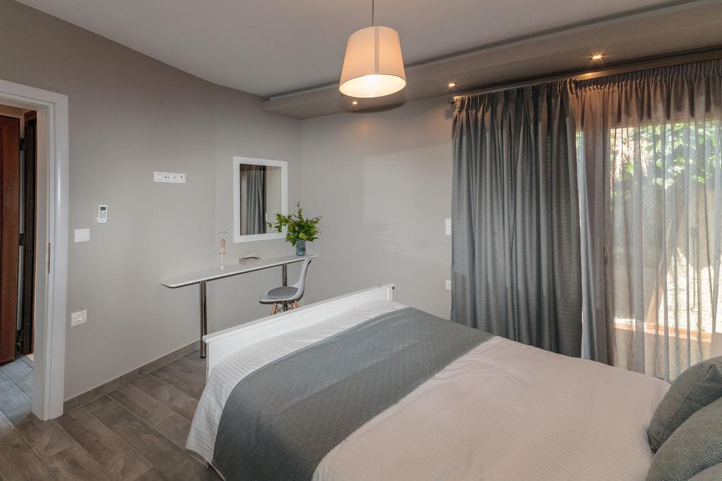 Kissos Apartments 보우르보우로우 외부 사진